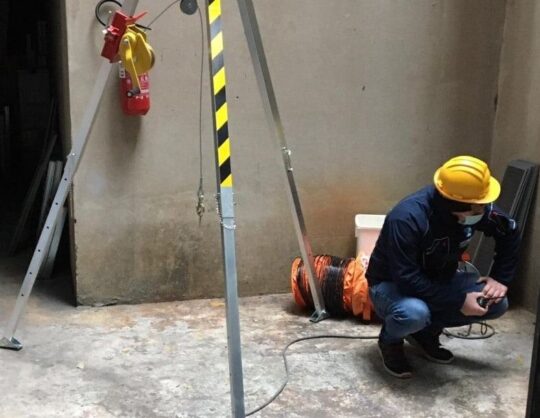 Ambienti confinati o con sospetto di inquinamento: come gestire gli accessi in sicurezza?